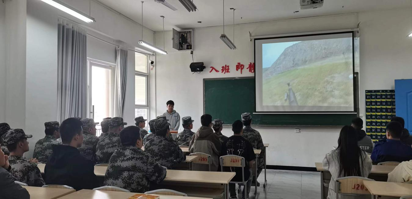 “讲军营故事，树热血人生”分享会