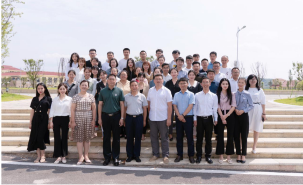贵州民用航空职业学院新进教职工培训工作总结暨颁奖大会